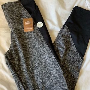 Victoria Secret PINK Fleece Lined Pocket Legging